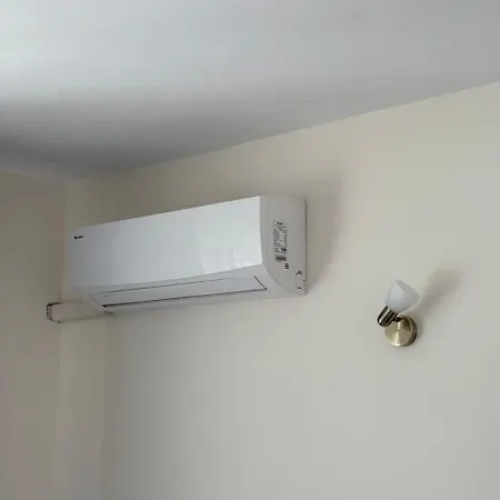 Lazur Sarafovo Lejlighed *